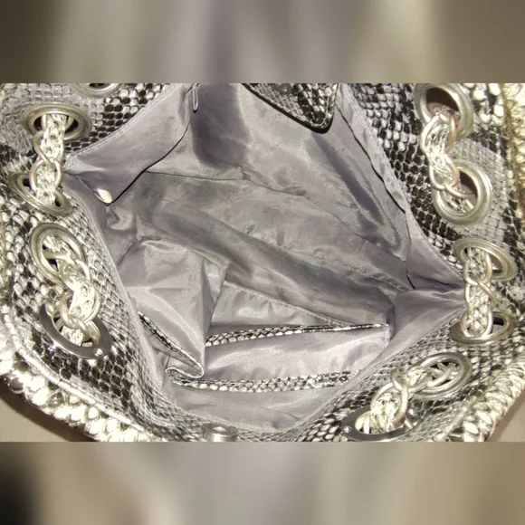 NICOLE BY NICOLE MILLER SNAKESKIN EMBOSSED BAG - Picture 14 of 16